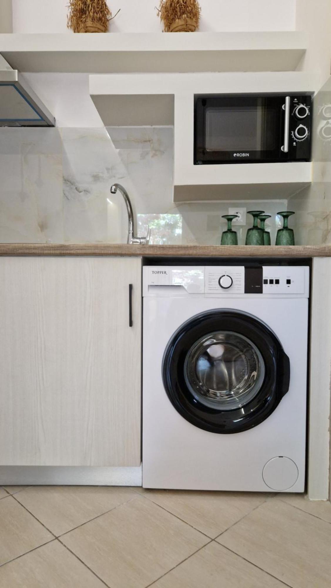 ליגיה Aventora Apartments מראה חיצוני תמונה