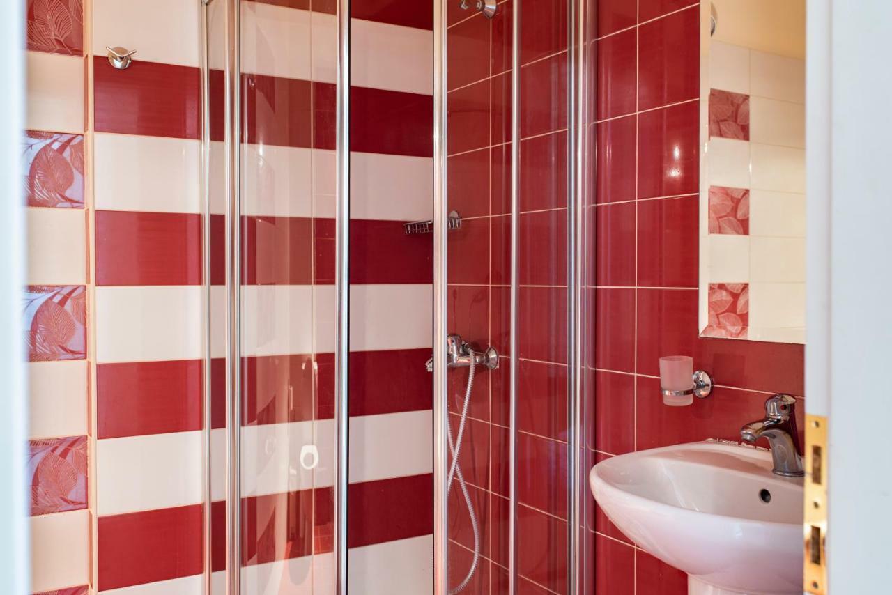 ליגיה Aventora Apartments מראה חיצוני תמונה